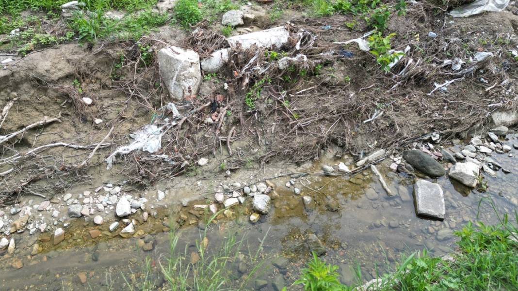 Sel felaketi sonrası ortaya çıktı: Antik su kanalında Roma dönemi kalıntıları 4